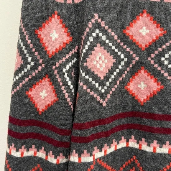 Talbots Petite Medium Lambswool Blend Geometric Heart Sweater - Picture 6 of 7